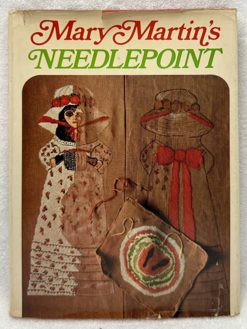 Mary Martin's Needlepoint VTG 1969 Illustrated Hardcover Dust Jacket Hobby Book